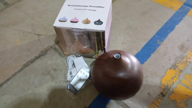 Aromatherapy Humidifier with 7 Colourful LED Light Change (500 ML Capacity / With Remote) - luckystorebuy.in