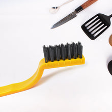 Mini Wire Brush Nylon Wire (1 Pc) - luckystorebuy.in